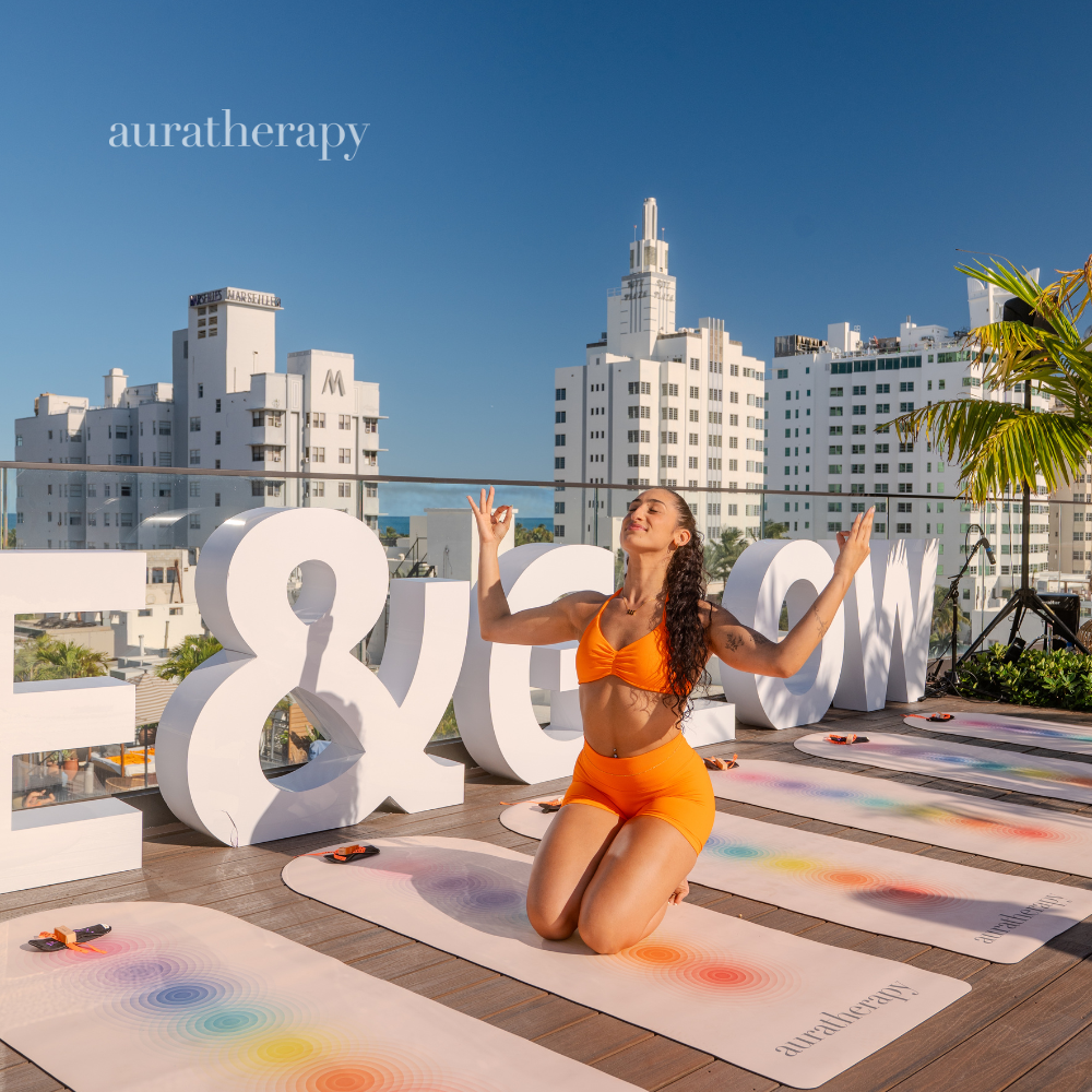Why Yoga Teachers Are Adding Scent to Their Classes — The Vibe & Glow® Method